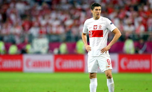 Sát thủ Lewandowski tiếp tục lên tiếng trong màu áo Bayern