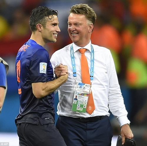 Louis Van Gaal: Cách nào giúp Hà Lan mạnh đến vậy?