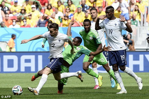Pháp 2-0 Nigeria: Gà trống nhọc nhằn tiêu diệt đại bàng