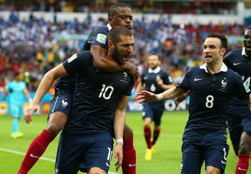 Bình luận: Khi Paris có thêm một tháp Eiffel mới