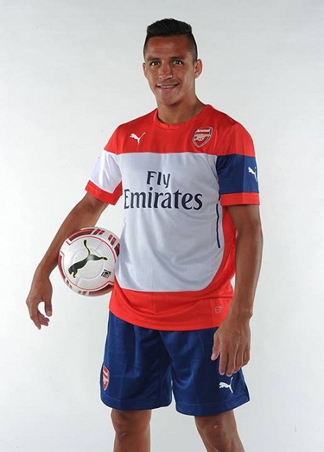 Tân binh Alexis Sanchez phấn khích tột độ sau khi cập bến Arsenal