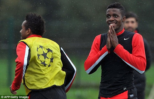 Bản tin tổng hợp chiều 1/7: Sao trẻ Zaha quyết tâm lấy lòng thầy mới Van Gaal