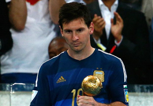 Hãy công bằng với siêu sao Lionel Messi!
