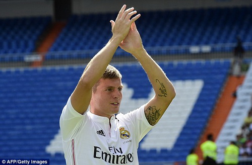 Thương vụ Toni Kroos: Góc nhìn từ hai phía