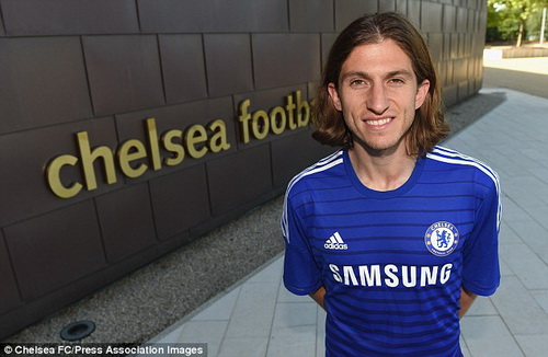 Chelsea mua Filipe Luis: Miếng ghép hoàn hảo