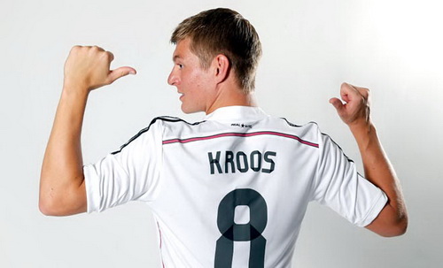 Toni Kroos - từ cậu bé lười học đến siêu sao thế giới