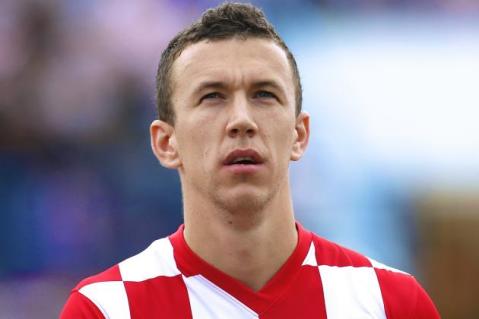 Arsenal và Juventus tranh giành Perisic