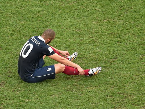 Karim Benzema: Cứ đến trận lớn là gây thất vọng