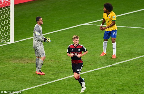 Toni Kroos: Thần đồng giờ đã lớn