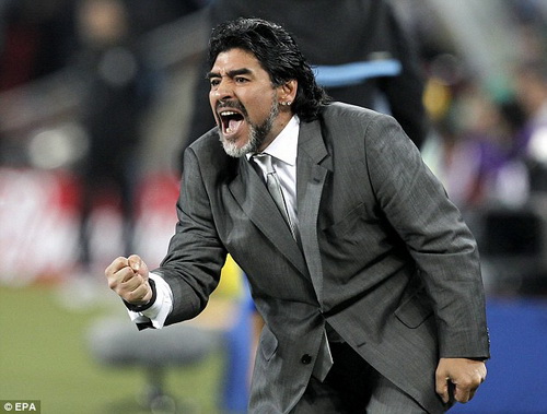 Maradona: Juventus vô địch Serie A một cách may mắn