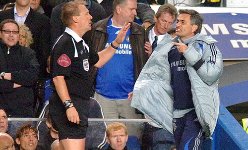 Jose Mourinho là kẻ hai mặt