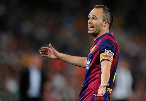 Iniesta đi vào lịch sử trong ngày Barca đại thắng