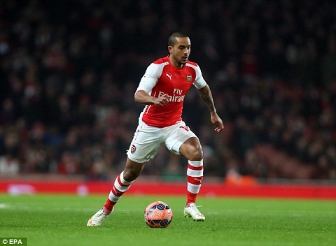 Hàng công hiện tại của Arsenal thừa sức đánh bại các đàn anh