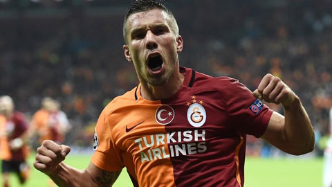 Podolski la tac gia ban an dinh thang loi 2-1 cho Galatasaray