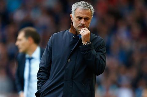 Mourinho coi chừng, không phải ngày nào cũng là sinh nhật Abramovich!