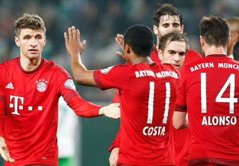 Wolfsburg đã giành chiến thắng và nâng cao chiếc cúp Siêu Cúp Đức