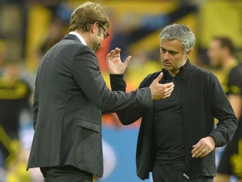 Trước vòng 11 Premier League: Mourinho ra đường, M.U và Arsenal cùng mất điểm?