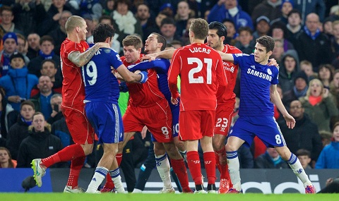 Chelsea vs Liverpool Da bay Mourinho rua han cho Brendan Rodgers hinh anh