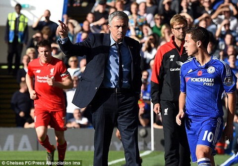 Sao Chelsea phan phao tin don ban dung Mourinho hinh anh