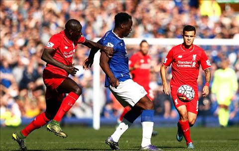 Dân mạng phản ứng thế nào với trận derby Merseyside tẻ nhạt