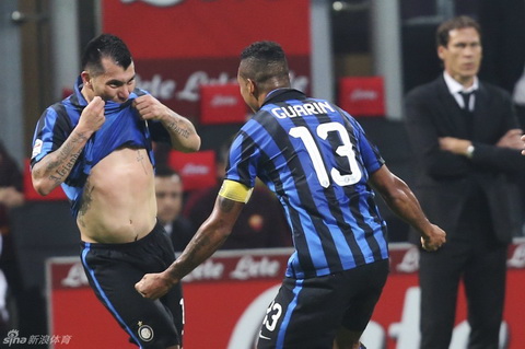 Inter Milan 1-0 AS Roma Tro lai ngoi dau hinh anh