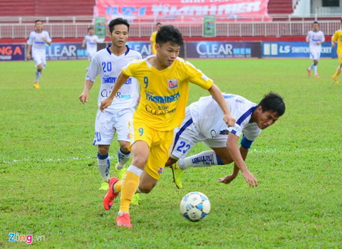 Video clip ban thang U21 Ha Noi T&T 2-1 U21 An Giang (U21 quoc gia 2015) hinh anh