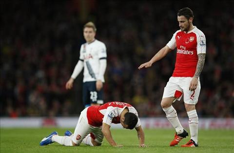 Wenger chỉ ra “bù nhìn” của Arsenal ở trận hòa Tottenham