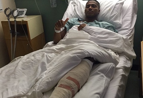 Cầu thủ bị HLV Louis van Gaal đọc nhầm tên đã phẫu thuật thành công