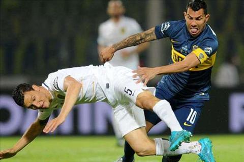 Sau Messi và Aguero, Argentina tiếp tục mất Tevez do chấn thương