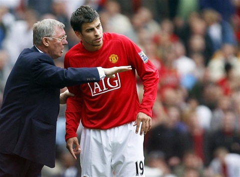 Vì yêu M.U, Pique từ chối theo Pep tới Man City