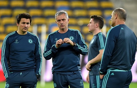 Vị trí tốt nhất cho Hazard... không phải là số 10