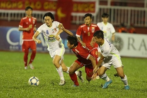 U21 BTN vs U21 HAGL Nhung dua con trong gia dinh hinh anh 2