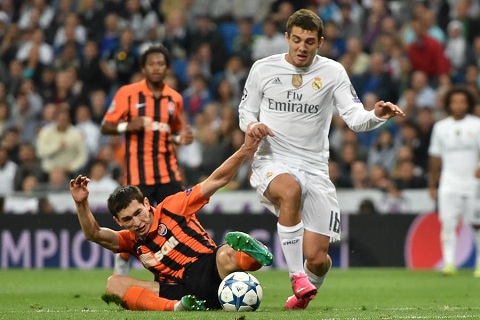 Tiền vệ Mateo Kovacic: Xin đừng là Illarramendi mới của Real