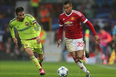 Không phải Rooney, sao trẻ Lingard mới là “ân nhân” của Van Gaal