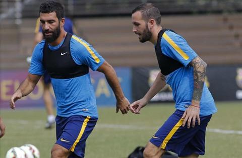 Turan và Vidal chính thức ra mắt Barca giữa tuần này?