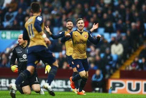 Hậu Aston Villa 0-2 Arsenal: Rambo là tất cả