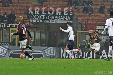 Video clip ban thang AC Milan 3-1 Crotone (Cup QG Italia 20152016) hinh anh
