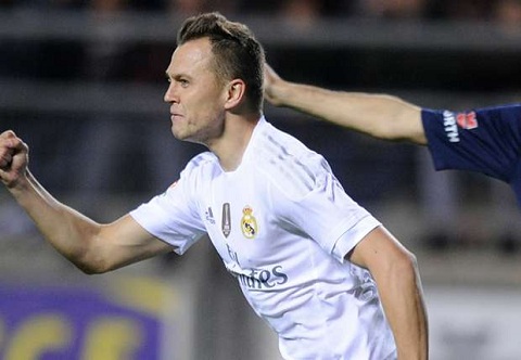 Benitez một mực kêu oan vụ dùng nhầm Cheryshev