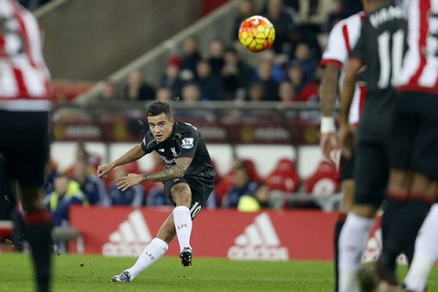 Sunderland 0-1 Liverpool tien dao Benteke, trung ve Sakho toa sang hinh anh 2