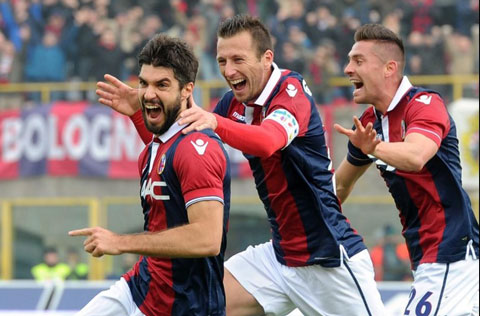 Video clip ban thang Bologna 3-2 Napoli (Vong 15 Serie A 20152016) hinh anh