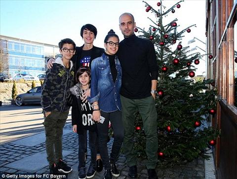 Sau cơn địa chấn M’gladbach, Bayern Munich vẫn tưng bừng đón Giáng sinh