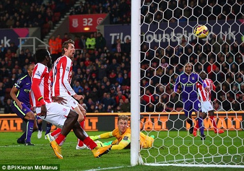 Stoke City vs Man City Quyet tam rua han hinh anh 3