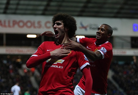 Ashley Young tiết lộ chuyện “hậu trường” của M.U