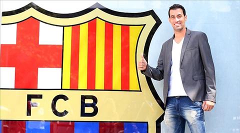Barca trói chân thành công “máy quét” Sergio Busquets