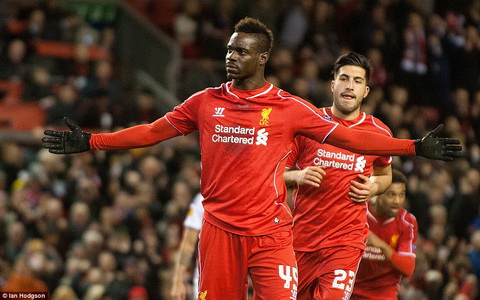 Luot di vong 116 Europa League Balotelli cuu Liverpool hinh anh