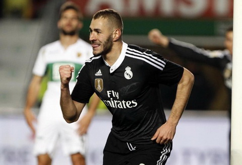 Elche 0-2 Real Madrid: Lần thứ 100 nhọc nhằn của Carlo Ancelotti