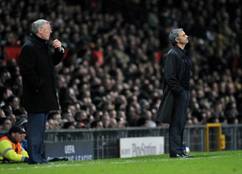 Jose Mourinho la phien ban hoan hao cua Sir Alex hinh anh