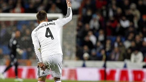 Real tan nát hàng thủ trước trận gặp Atletico