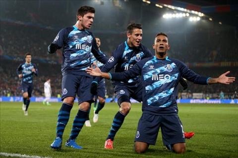 Porto an so tai vong tu ket Champions League hinh anh