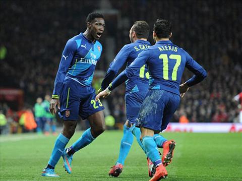 Có gì sai khi Welbeck ăn mừng bàn thắng ghi vào lưới M.U